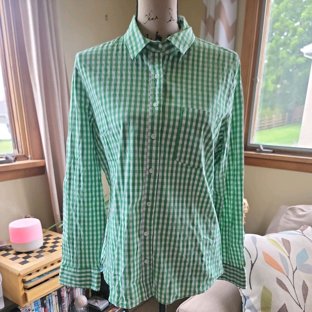 Banana Republic Green Button Down Top Size Large Soft Wash Shirt Gingham Summer